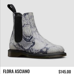 Dr. Martens Flora Asciano Boots